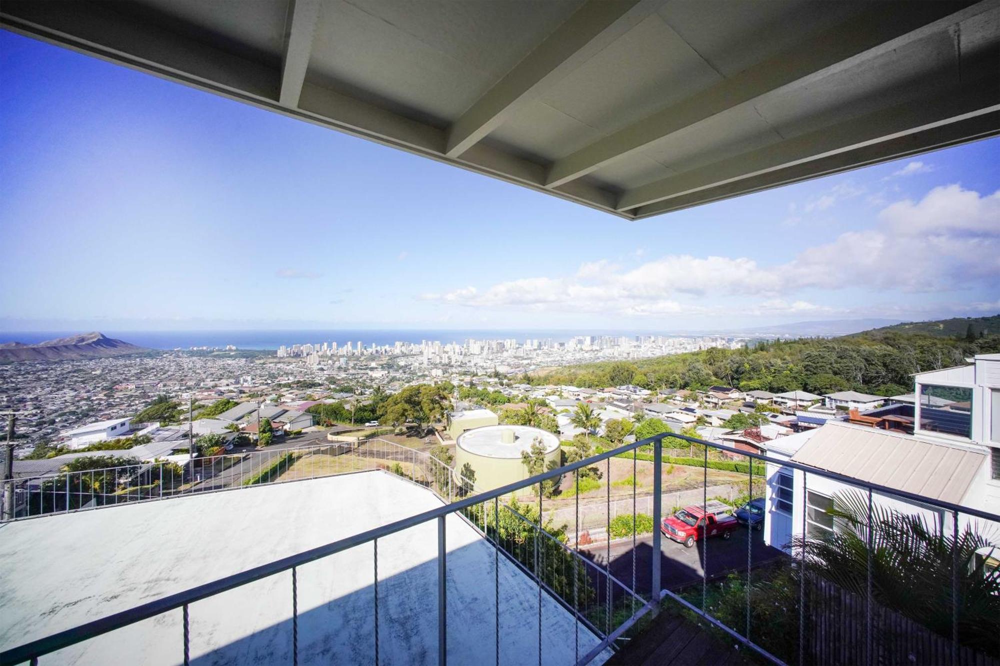 Breezy Honolulu Home Rental Ocean And Skyline Views Kültér fotó